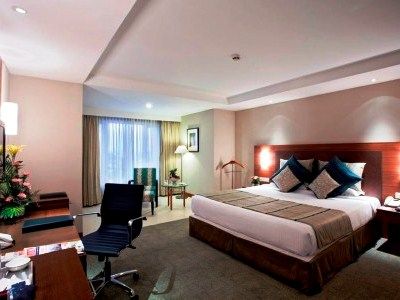 Country Inn אחמדאבאד מראה חיצוני תמונה
