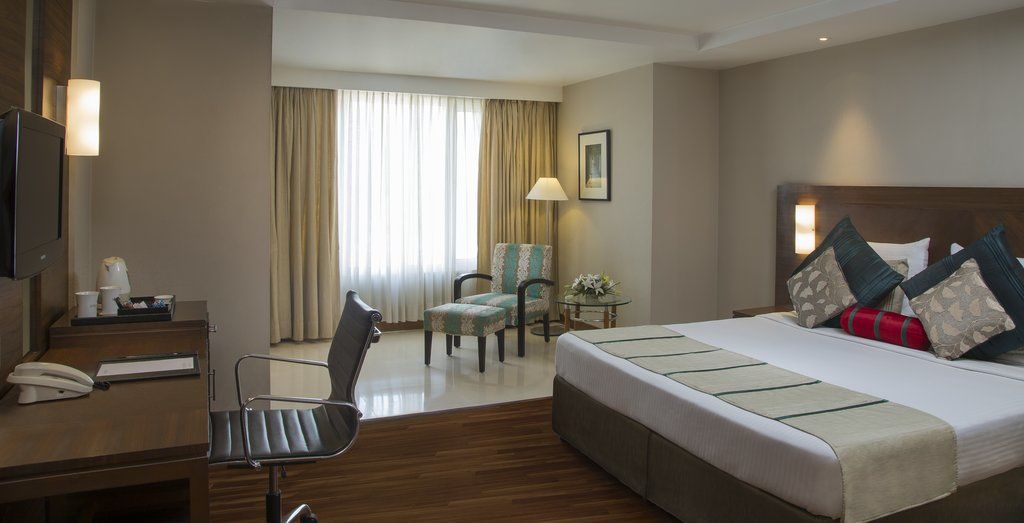 Country Inn אחמדאבאד מראה חיצוני תמונה